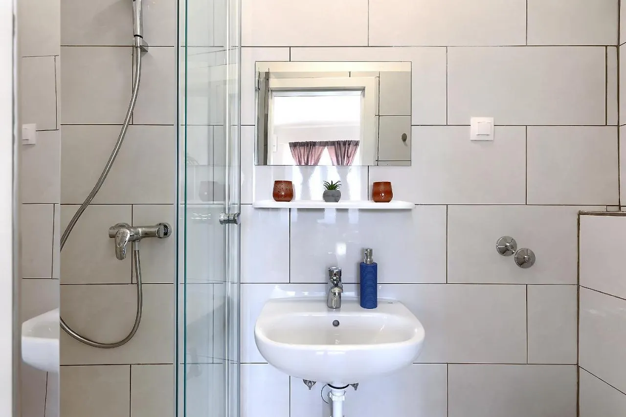 Hostel Monte Zaro Pula