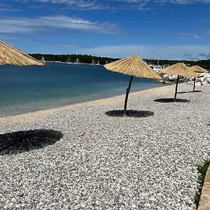By The Sea Appartement Pula